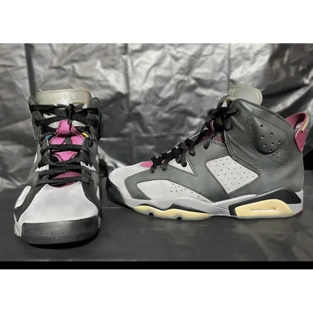 Air Jordan 6 Bordeaux Size 10.5